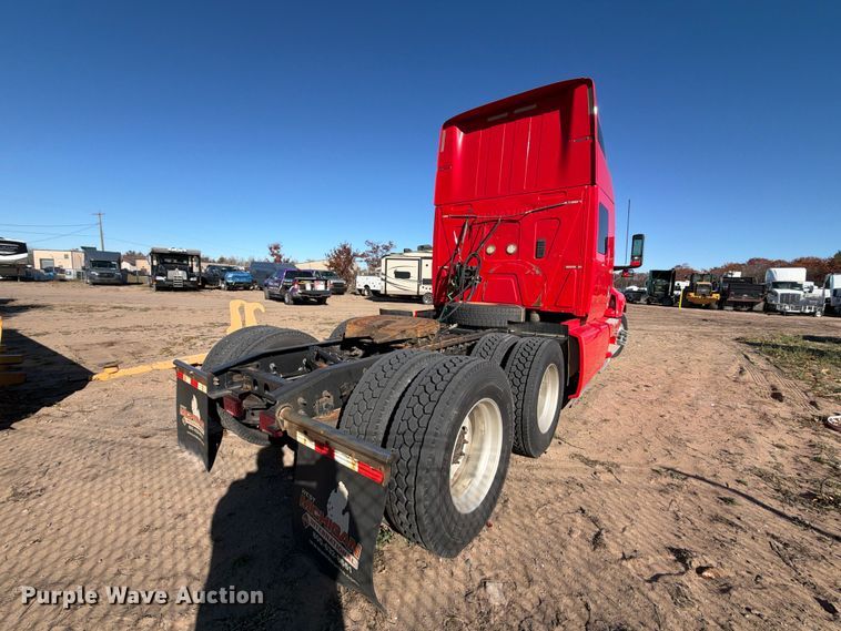 image for item YA3837 2018 International LT625 semi truck
