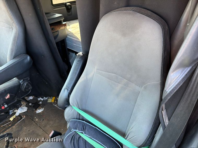 image for item YA3837 2018 International LT625 semi truck