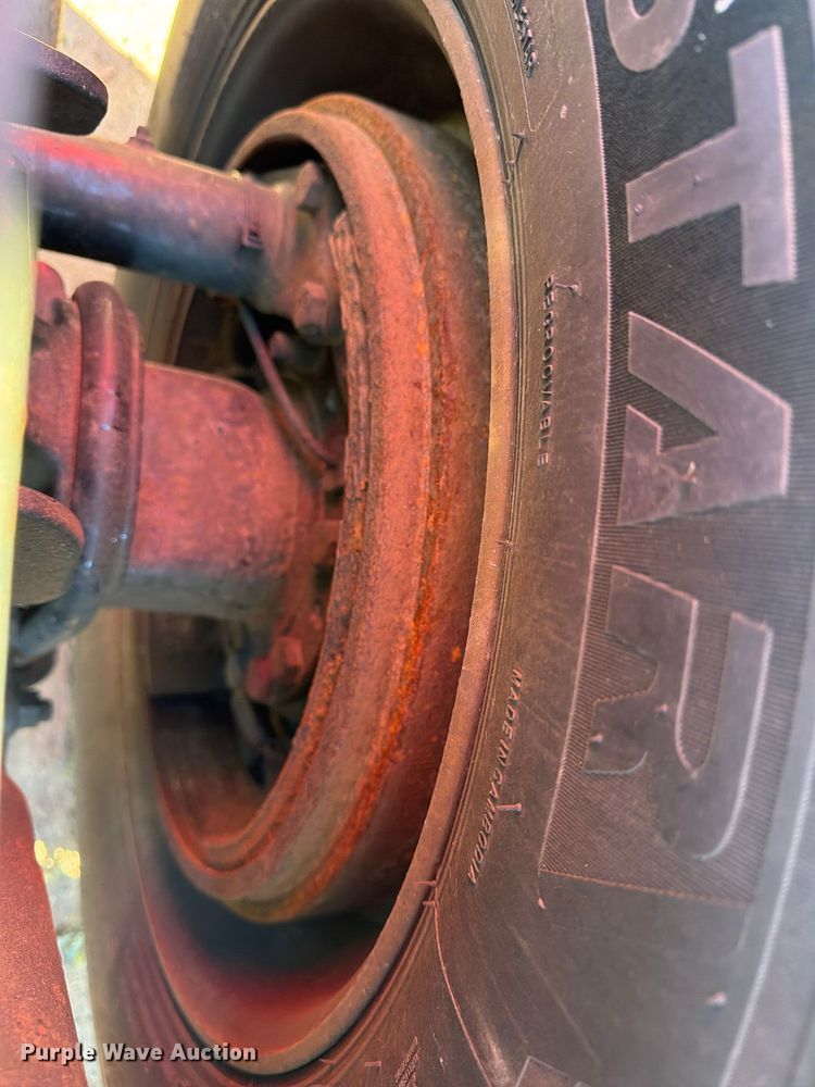 image for item YA3837 2018 International LT625 semi truck