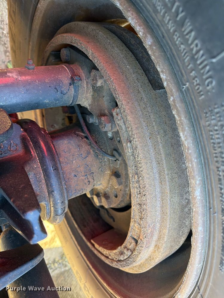 image for item YA3837 2018 International LT625 semi truck