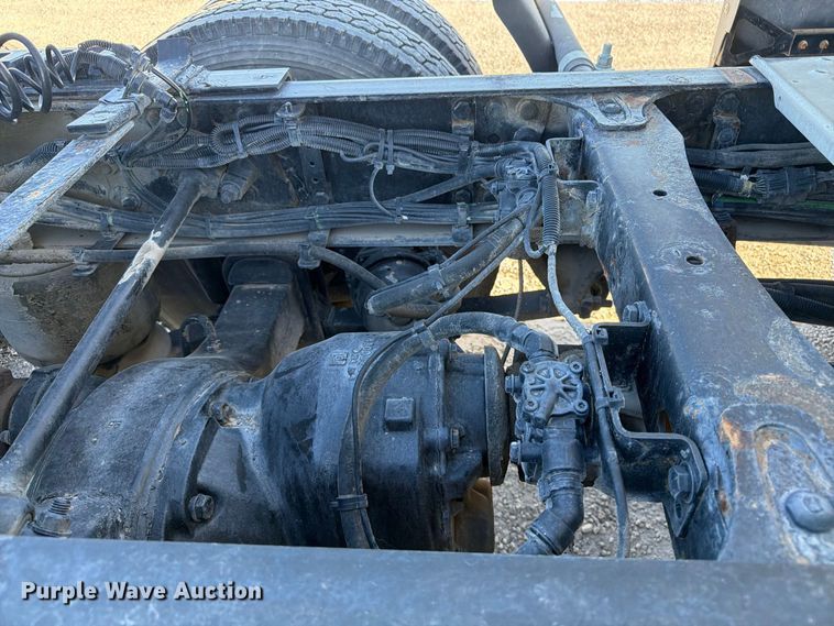 image for item YA4238 2018 Freightliner Cascadia 125 semi truck