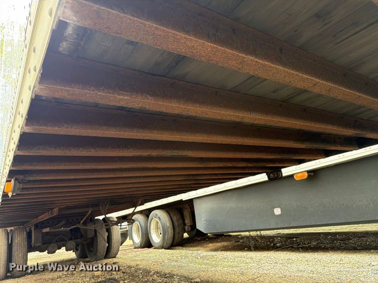 image for item YA4325 2007 Strick dry van trailer