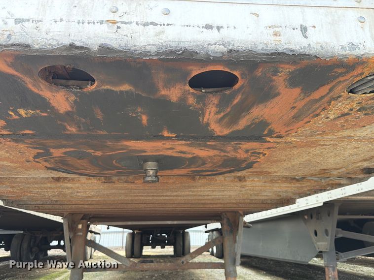 image for item YA4325 2007 Strick dry van trailer