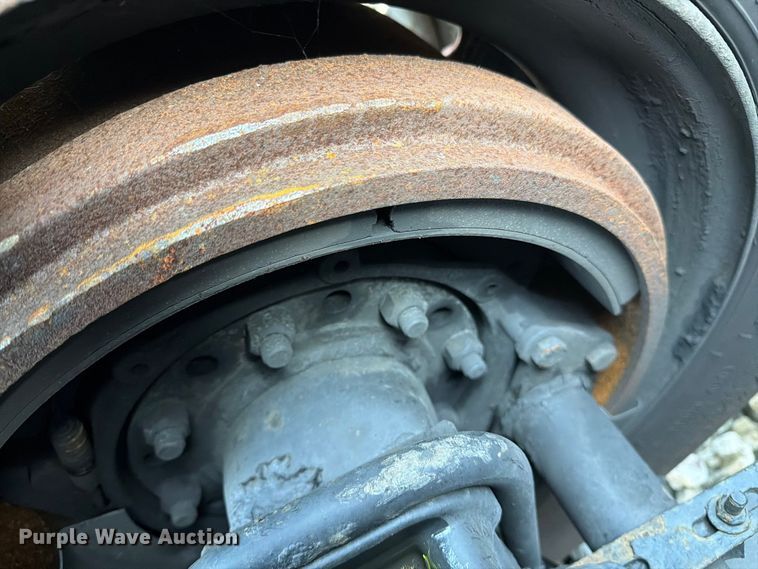 image for item YA4331 2018 Freightliner Cascadia 126 semi truck