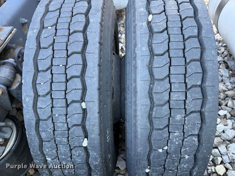 image for item YA4331 2018 Freightliner Cascadia 126 semi truck