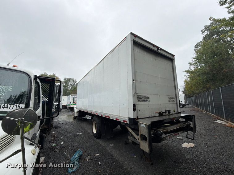image for item YA4362 2018 Freightliner Business Class M2 box truck