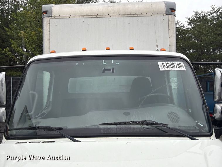 image for item YA4362 2018 Freightliner Business Class M2 box truck