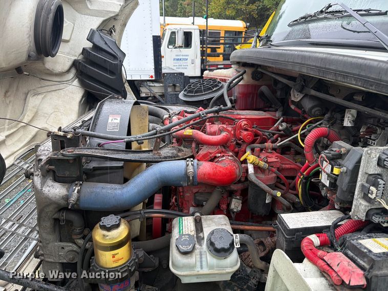 image for item YA4362 2018 Freightliner Business Class M2 box truck