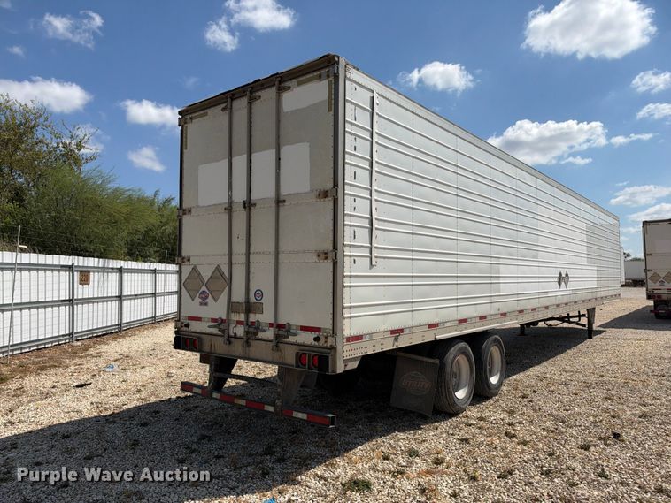 image for item YA4382 2019 Utility VS2RA refrigerated van trailer
