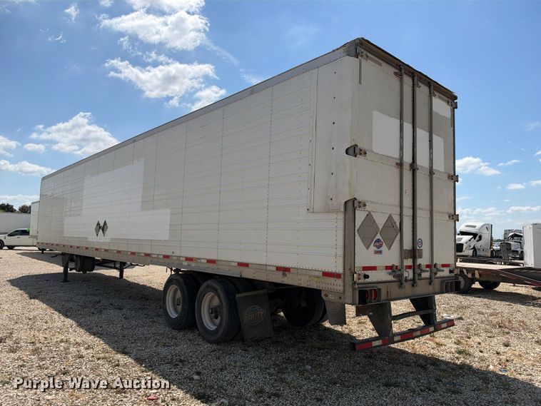 image for item YA4382 2019 Utility VS2RA refrigerated van trailer