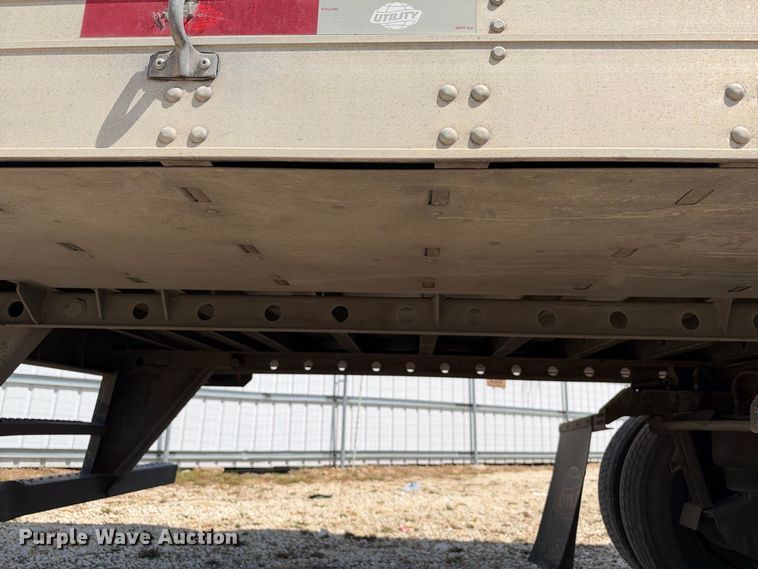 image for item YA4382 2019 Utility VS2RA refrigerated van trailer