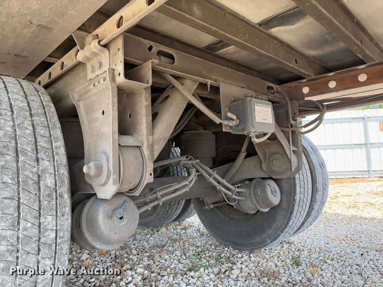 image for item YA4382 2019 Utility VS2RA refrigerated van trailer