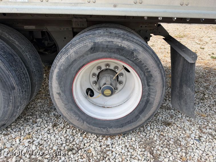 image for item YA4382 2019 Utility VS2RA refrigerated van trailer