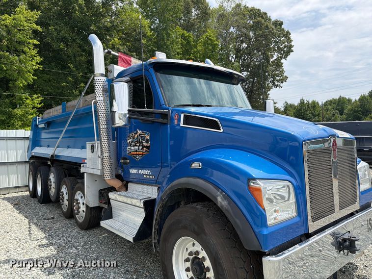 image for item YA4504 2021 Kenworth T880 dump truck