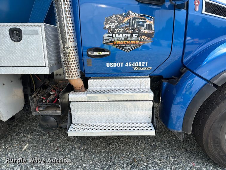 image for item YA4504 2021 Kenworth T880 dump truck