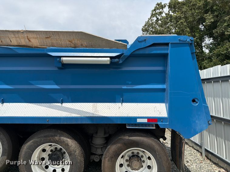 image for item YA4504 2021 Kenworth T880 dump truck