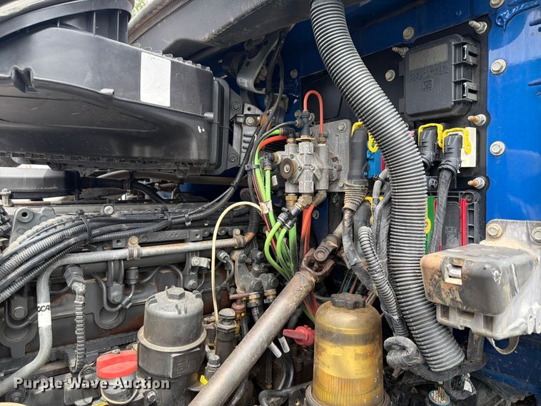 image for item YA4504 2021 Kenworth T880 dump truck