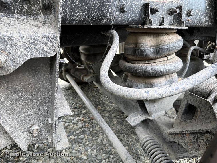image for item YA4504 2021 Kenworth T880 dump truck