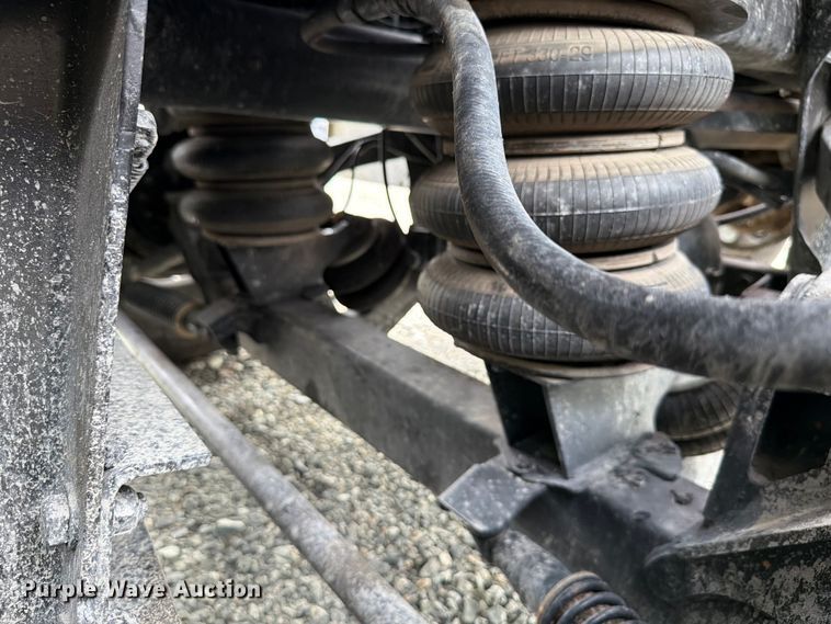image for item YA4504 2021 Kenworth T880 dump truck