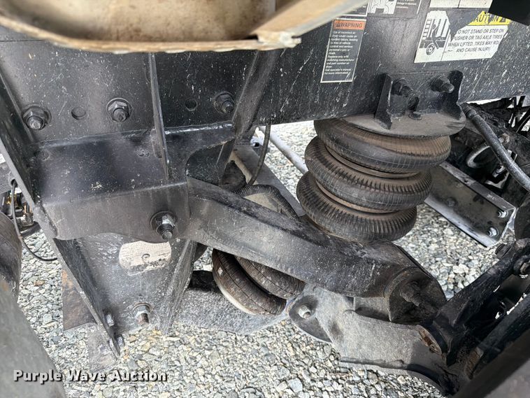 image for item YA4504 2021 Kenworth T880 dump truck