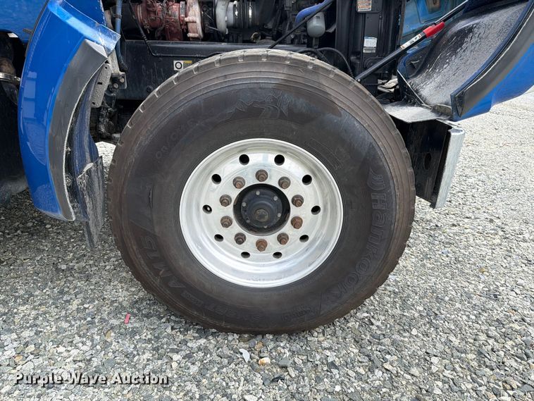 image for item YA4504 2021 Kenworth T880 dump truck