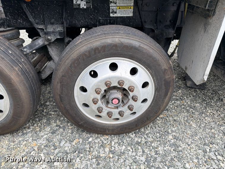 image for item YA4504 2021 Kenworth T880 dump truck