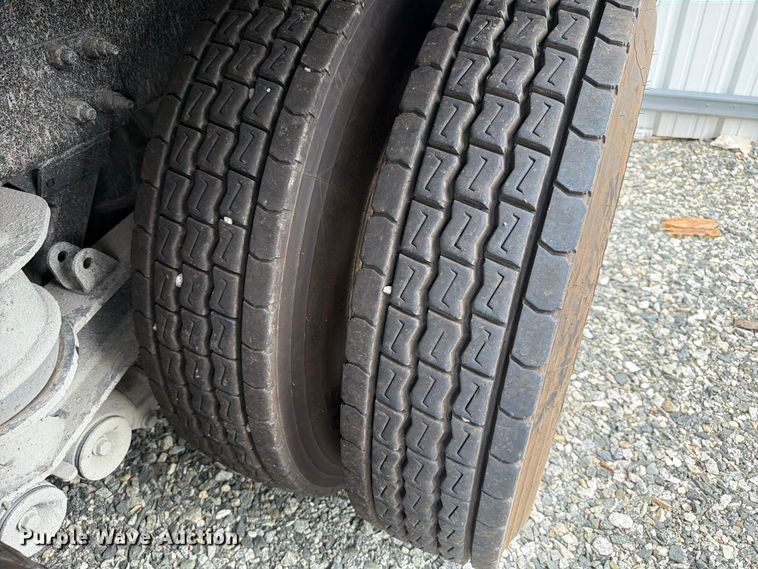 image for item YA4504 2021 Kenworth T880 dump truck