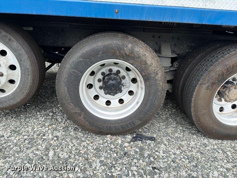 image for item YA4504 2021 Kenworth T880 dump truck