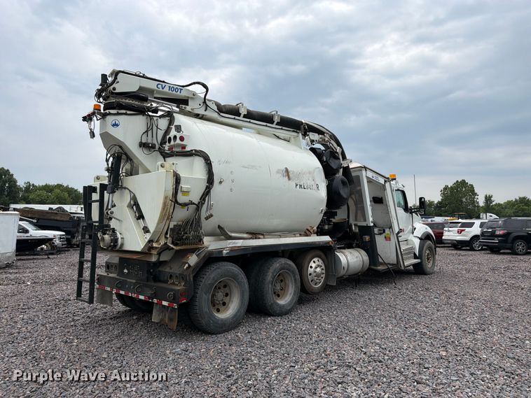 image for item YA4511 2023 Kenworth T880 hydrovac truck
