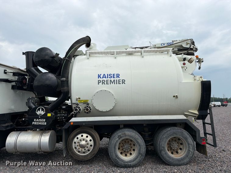image for item YA4511 2023 Kenworth T880 hydrovac truck