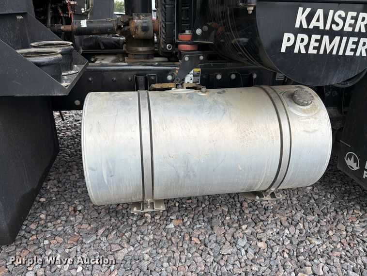 image for item YA4511 2023 Kenworth T880 hydrovac truck