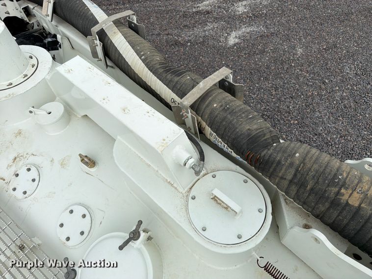 image for item YA4511 2023 Kenworth T880 hydrovac truck