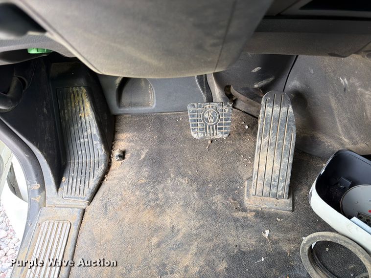 image for item YA4511 2023 Kenworth T880 hydrovac truck