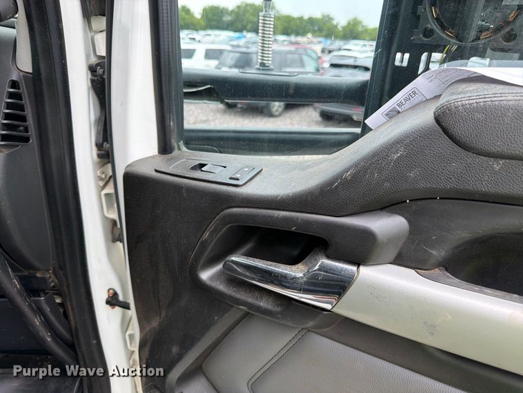 image for item YA4511 2023 Kenworth T880 hydrovac truck