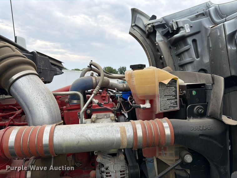 image for item YA4511 2023 Kenworth T880 hydrovac truck