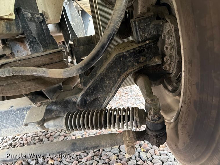 image for item YA4511 2023 Kenworth T880 hydrovac truck