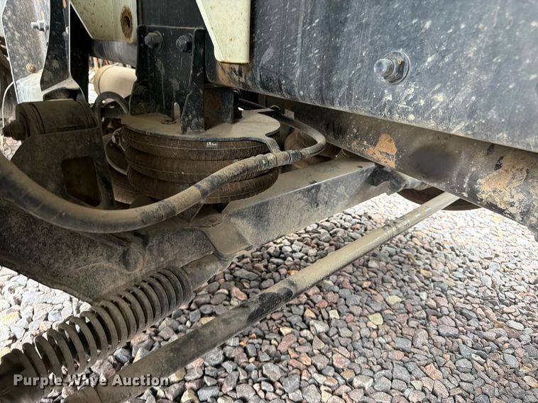 image for item YA4511 2023 Kenworth T880 hydrovac truck