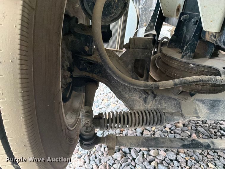 image for item YA4511 2023 Kenworth T880 hydrovac truck