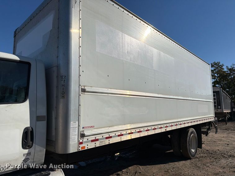image for item YA4646 2021 International MV607 box truck