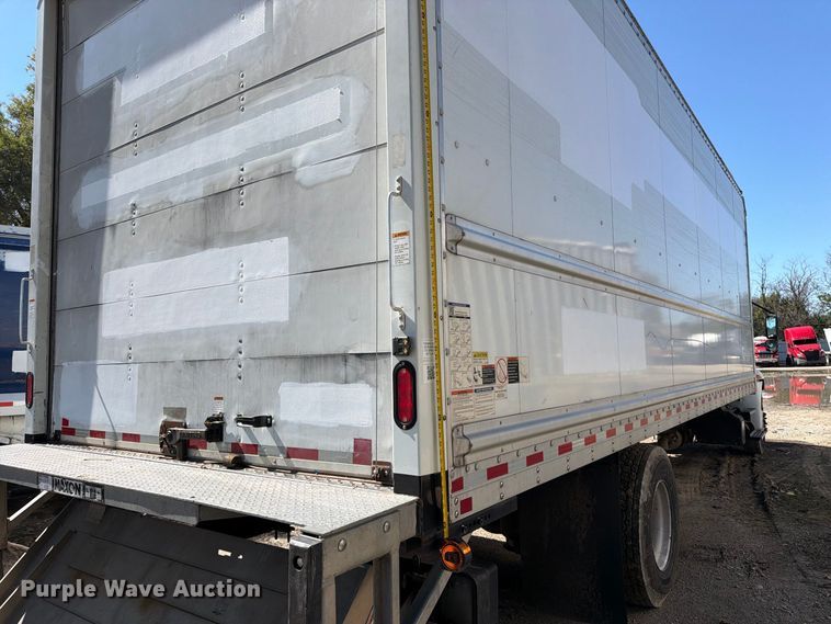 image for item YA4646 2021 International MV607 box truck