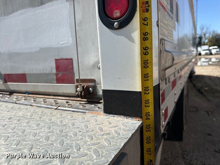 image for item YA4646 2021 International MV607 box truck