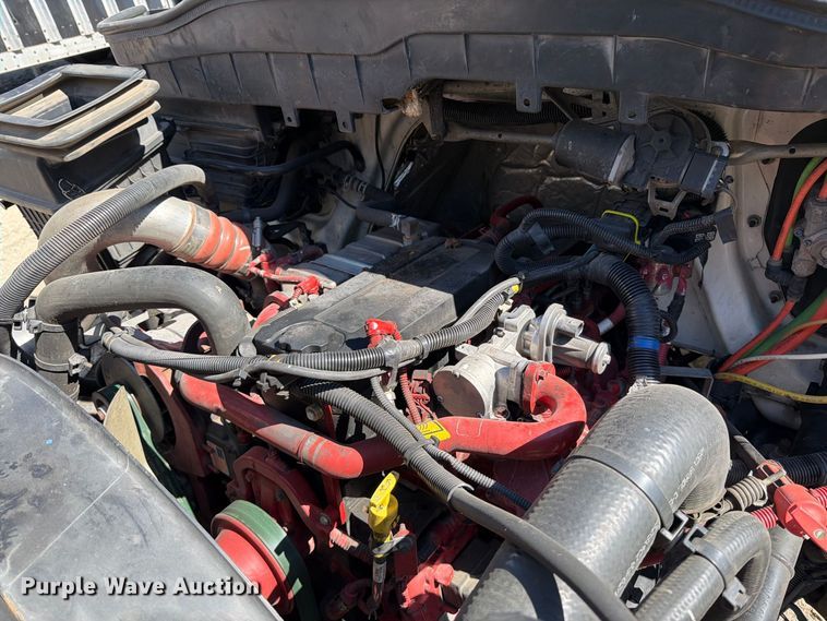 image for item YA4646 2021 International MV607 box truck