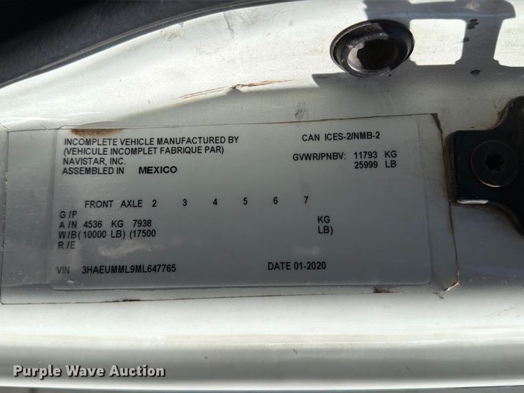 image for item YA4646 2021 International MV607 box truck