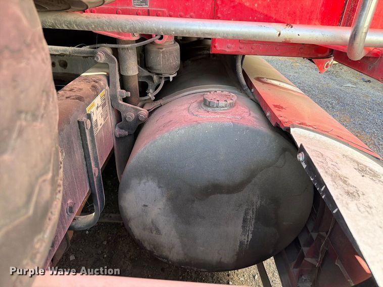 image for item YA4815 2017 Kenworth T680 semi truck