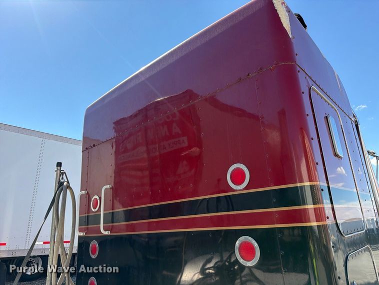 image for item YA4836 1996 Kenworth W900 semi truck