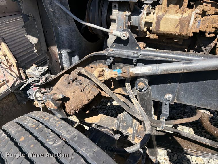 image for item YA4836 1996 Kenworth W900 semi truck