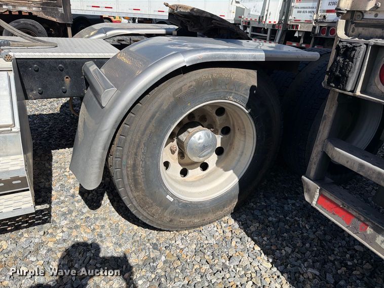 image for item YA4836 1996 Kenworth W900 semi truck