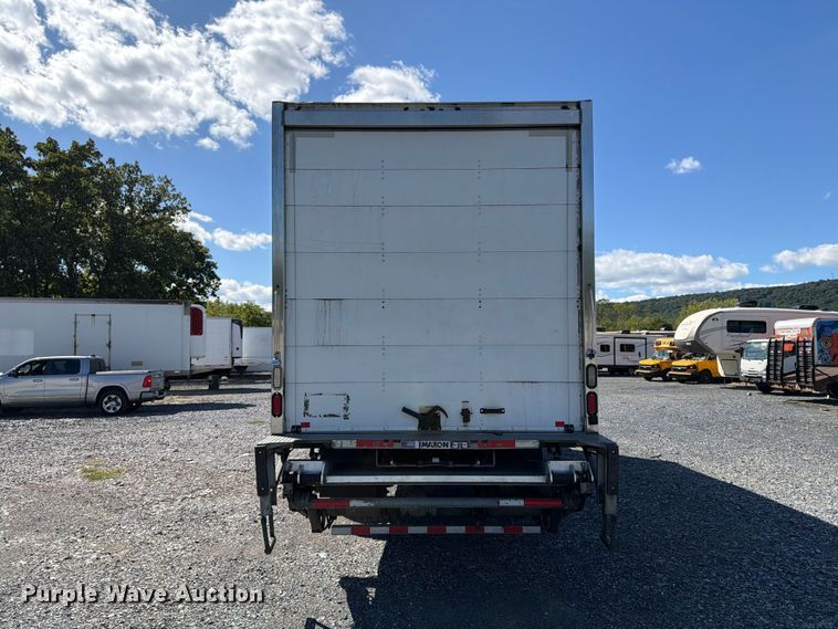 image for item YA4979 2019 International DuraStar 4300 box truck