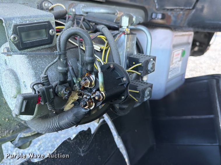 image for item YA4979 2019 International DuraStar 4300 box truck