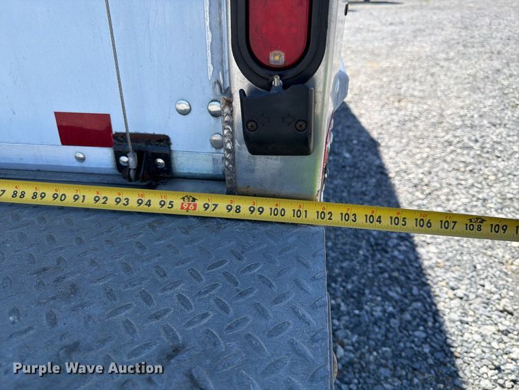 image for item YA4979 2019 International DuraStar 4300 box truck